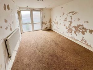 Ground floor bedroom- click for photo gallery